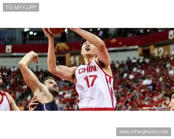 中国男篮险胜沙特进四强路难言轻松首战表现折射真实水平 中国男篮险胜沙特进四强路难言轻松首战表现折射真实水平