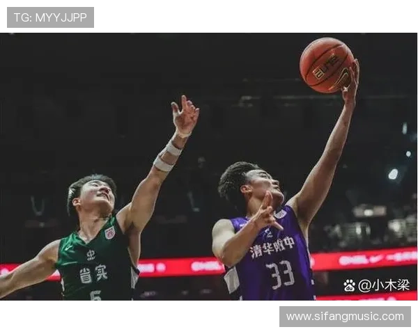 安德森与姚明的篮球传奇友谊揭秘及其在NBA的辉煌时光